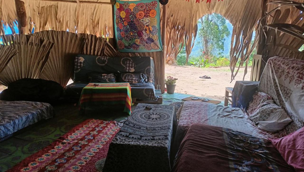 Отель Freedom Camp Элла Экстерьер фото
